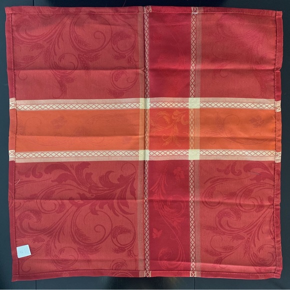 Autumnal/Thanksgiving Napkins (one set of 24 napkins) - Picture 3 of 4